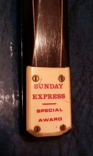 Sunday Express Special Award cue