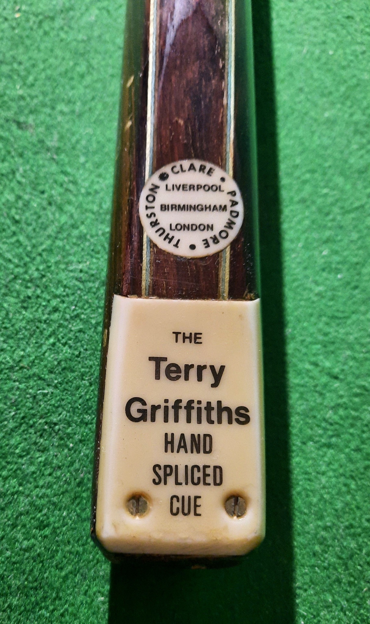 Terry Griffiths cue